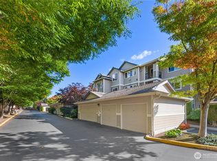 107 164th St SE APT 2-301, Bothell, WA 98012