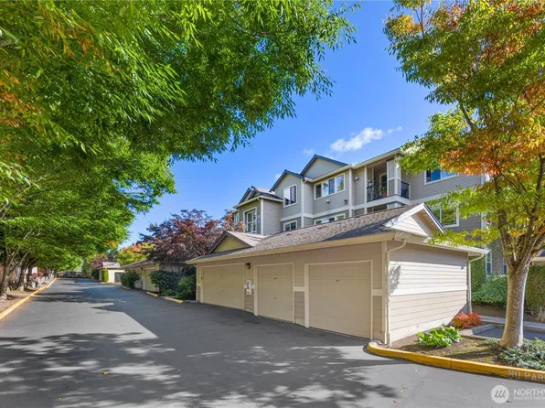 107 164th Street SE #2-301, Bothell, WA 98012