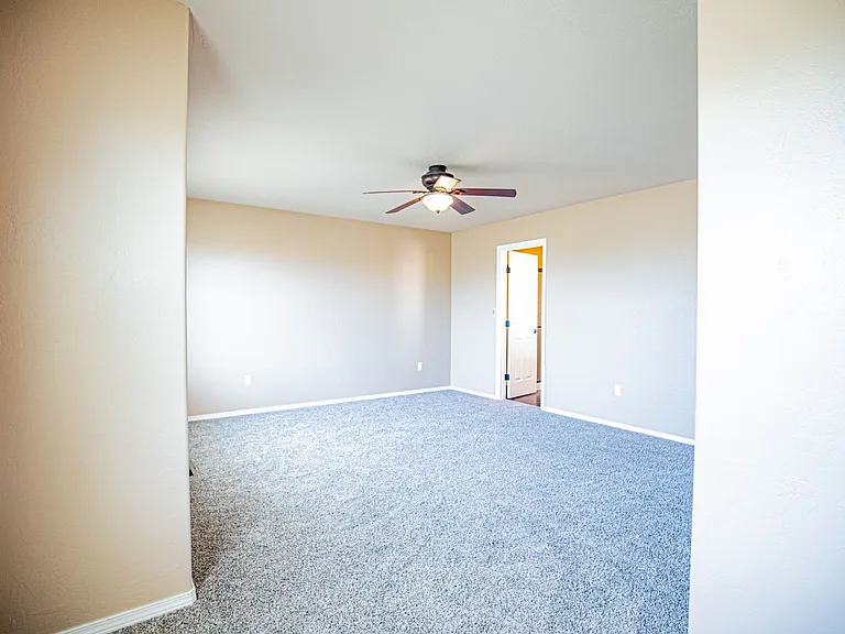 1501 Galway Dr — Photo 38