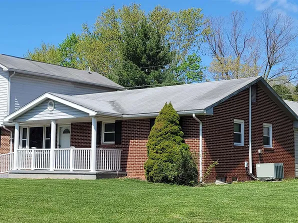 5735 Riner Dr, Dublin, VA 24084