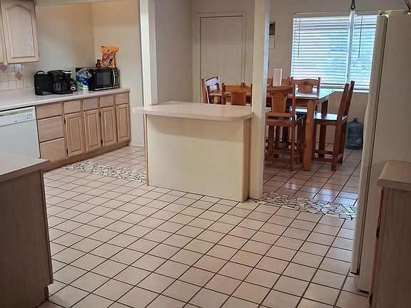 4th image of 3740 N Fran Dr