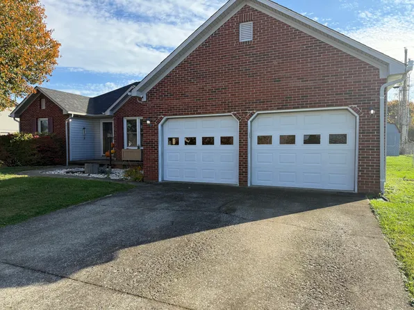 311 Peachtree Dr, Berea, KY 40403