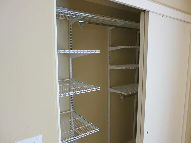 10502 Victory Ln NE — Photo 29