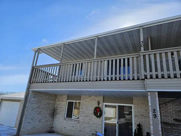 1652 Exchange St Unit 30, Okoboji, IA 51355