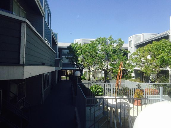 2nd image of 7034 Vassar Ave APT 101
