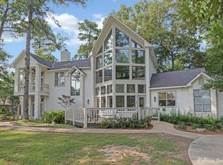 10902 Lamplight Way, Shreveport, LA 71106