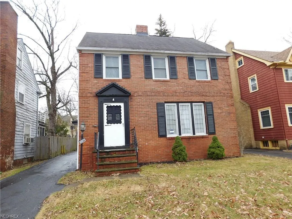3398 Hartwood Rd photo 1