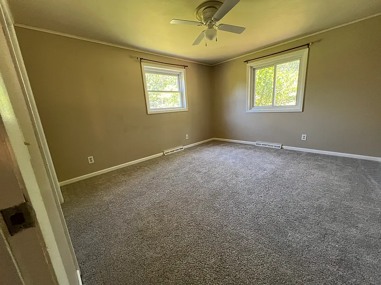 4112 South Dr — Photo 16
