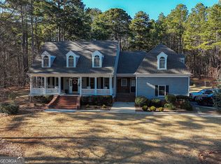 155 Waters Edge Dr, Eatonton, GA 31024