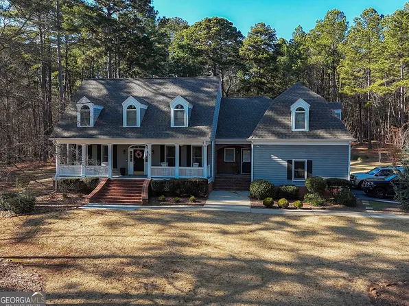 155 Waters Edge Dr, Eatonton, GA 31024