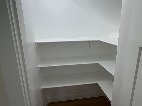 5th image of 300 W Ashbrook Dr #1