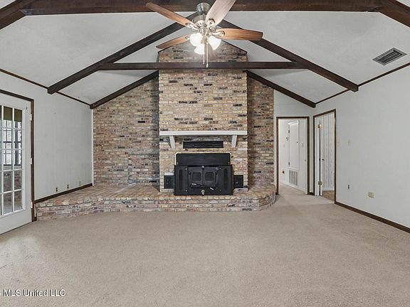 4th image of 5146 Barton Agricola Rd