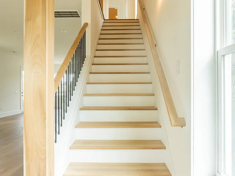 42 Cooper St #C — Photo 29