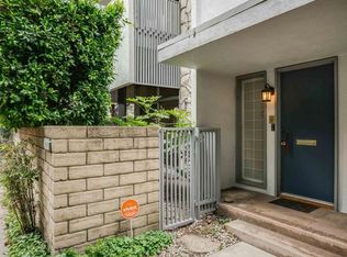 4213 Sarah St #22, Burbank, CA 91505