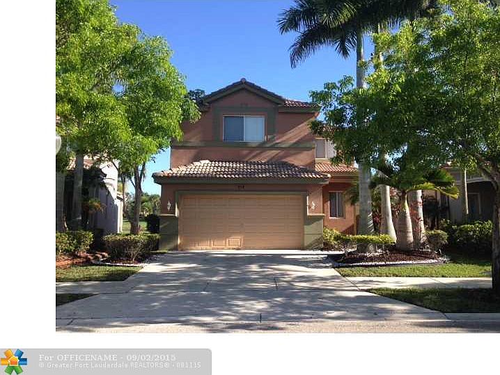 1st image of 914 Golden Cane Dr