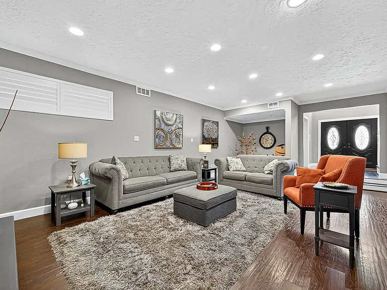 5815 Green Terrace Ln — Photo 9