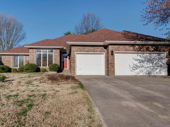 4625 S Quail Creek Avenue, Springfield, MO 65810