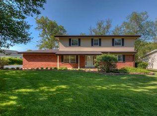 13043 Gallagher Rd, Saint Louis, MO 63141