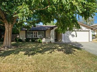 9235 Starina Way, Sacramento, CA 95826