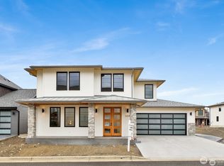 211 Pebblebrook Dr, Lynden, WA