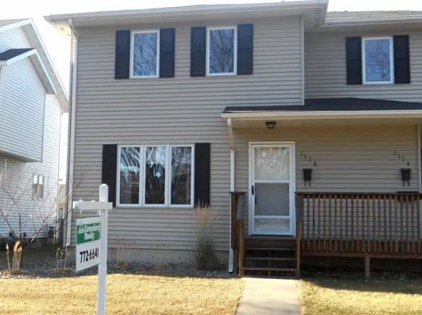 1116 S 12th St, Grand Forks, ND 58201