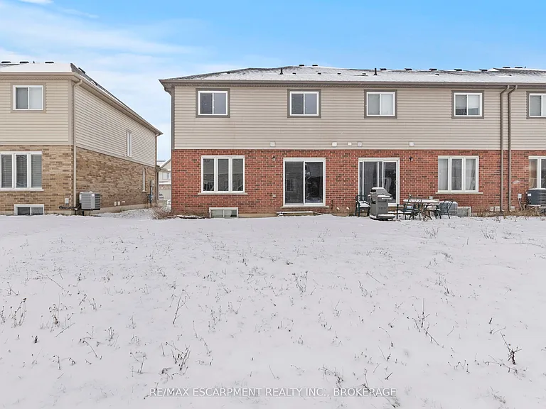 141 Winterberry Blvd #MAIN — Photo 25