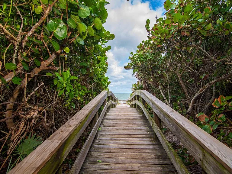 5100 Highway A1A #71H — Photo 39