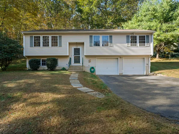 27 Towantic Hill Road, Oxford, CT 06478