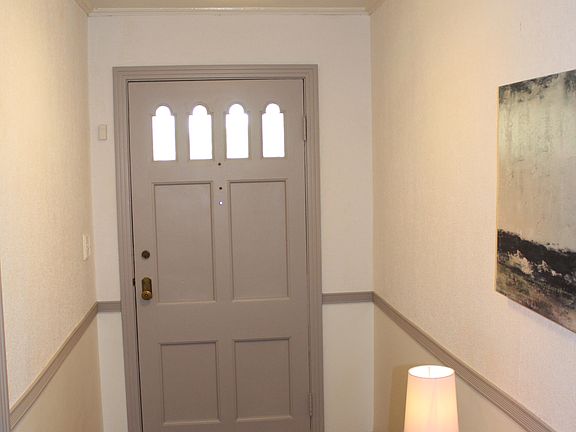 5th image of 2203 NW 9th Pl