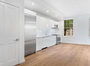 51 Mac Dougal St #2R, New York, NY 10012
