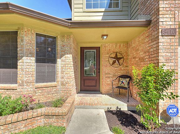 2nd image of 8410 Berry Knoll Dr