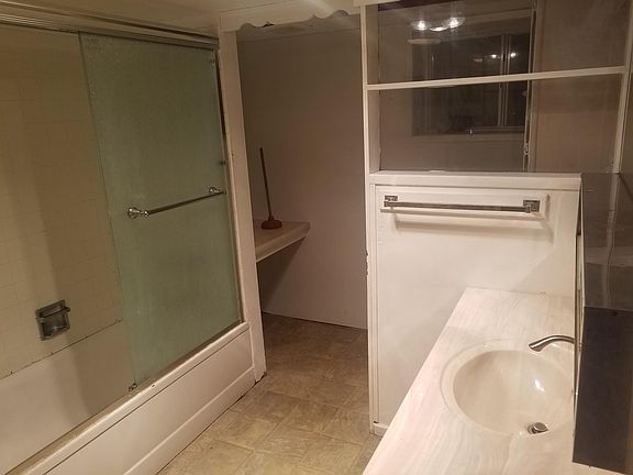 2nd image of 22305 1/2 Canyon Way