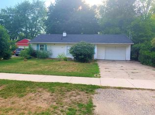 2071 Adelpha Ave, Holt, MI 48842