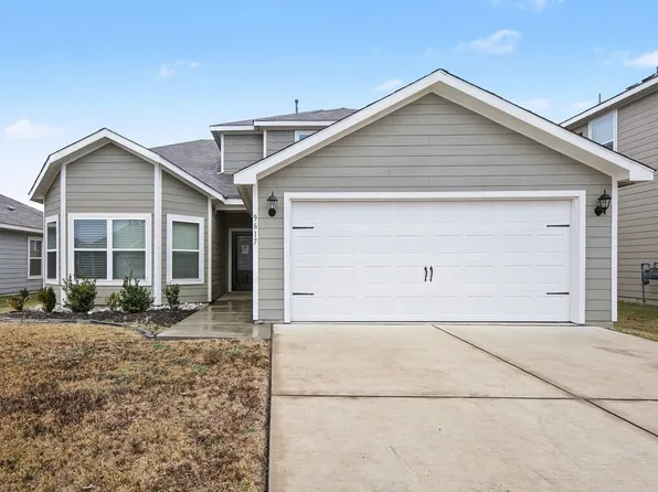 9617 Sierra Grande Dr, Fort Worth, TX 76140