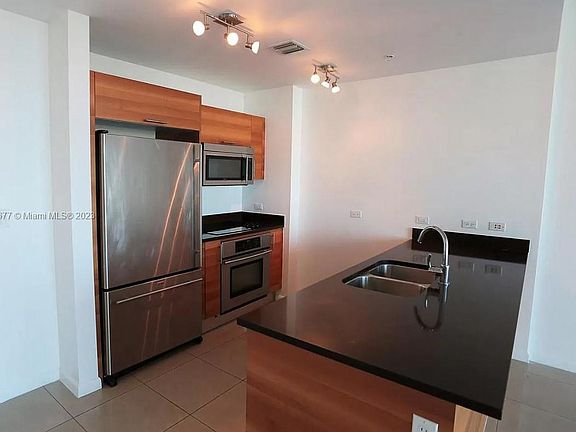 3rd image of 3301 NE 1st Ave APT H2905