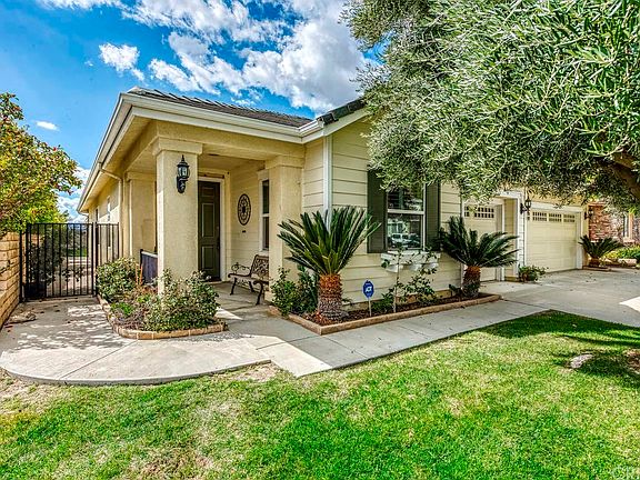 2nd image of 28092 N Bridlewood Dr