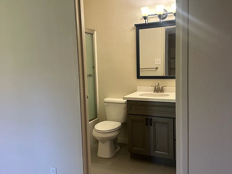 3157 Cashill Blvd — Photo 15