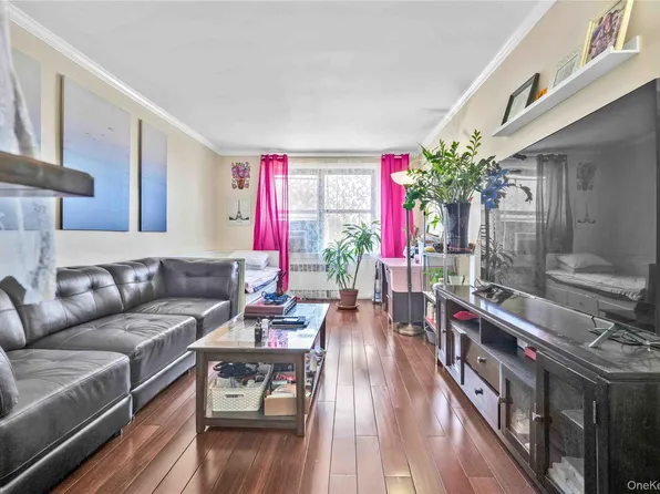 28-02 141st Street #3D, Flushing, NY 11354