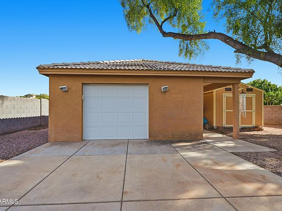 5th image of 1017 E KRAMER Street