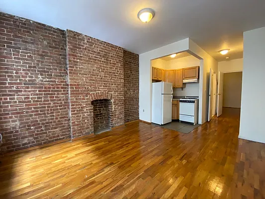 Rented by Best Apartments North Inc | media 16