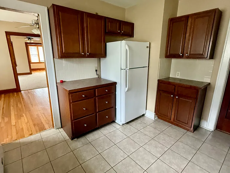 46 Highland Ave #2 — Photo 9