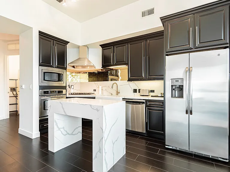 360 E Desert Inn Rd #1502 — Photo 33