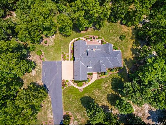 2nd image of 6530 Confederate Hill Dr