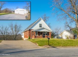 1622 Bald Hill Rd, Jefferson City, MO 65101