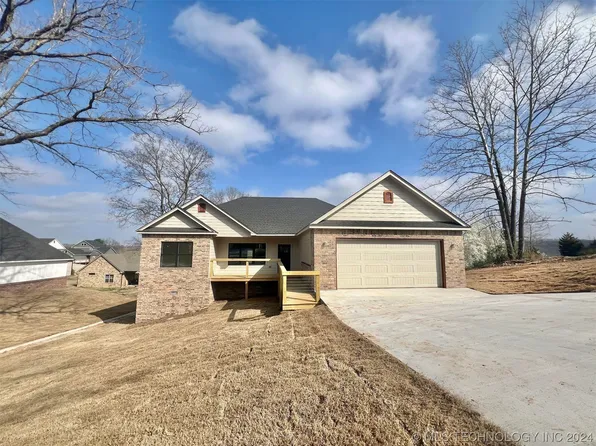 849 E Harlan Dr, Tahlequah, OK 74464