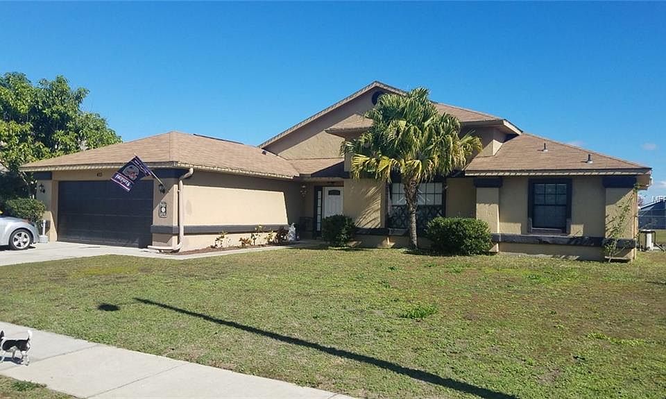 1st image of 415 Sea Willow Dr