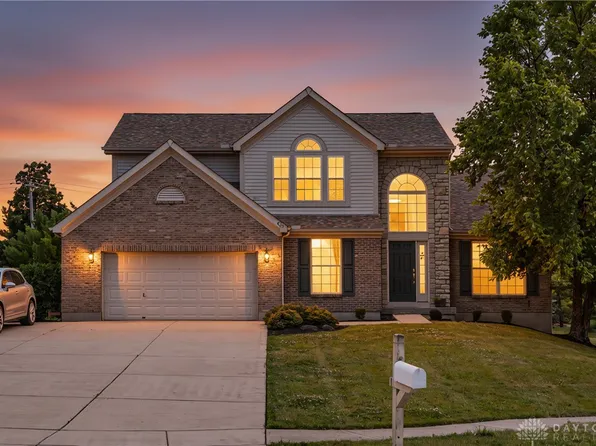 584 Lake Front Dr, Lebanon, OH 45036