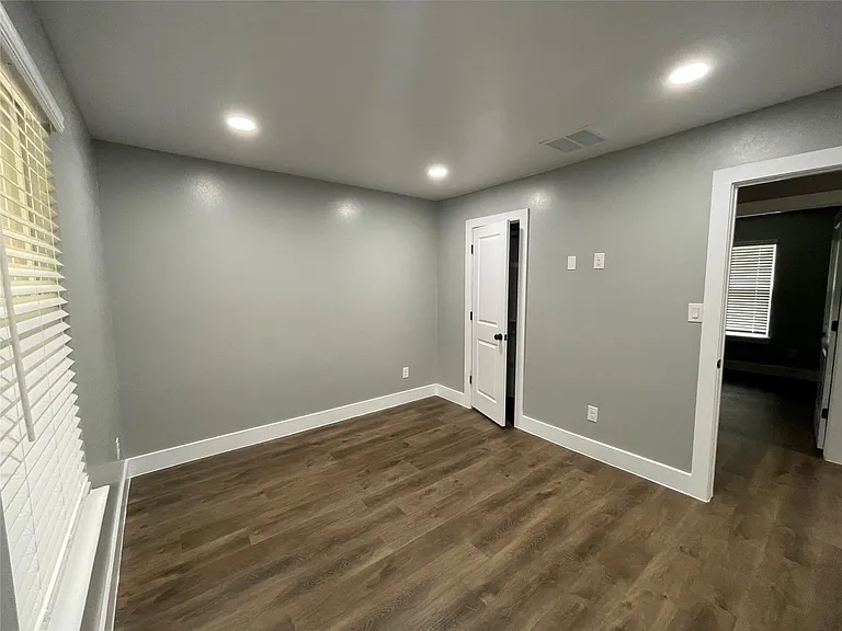 6202 Hogan Ave — Photo 17
