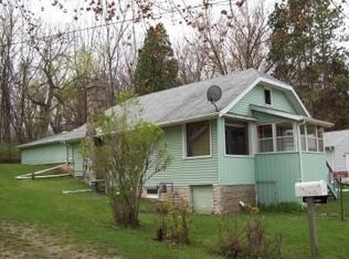 11546 N Lakeview Dr, Edgerton, WI 53534