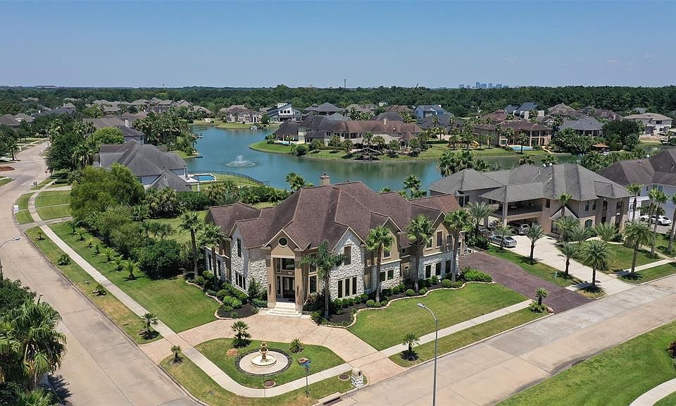 1st image of 19830 Lantern Village Ln